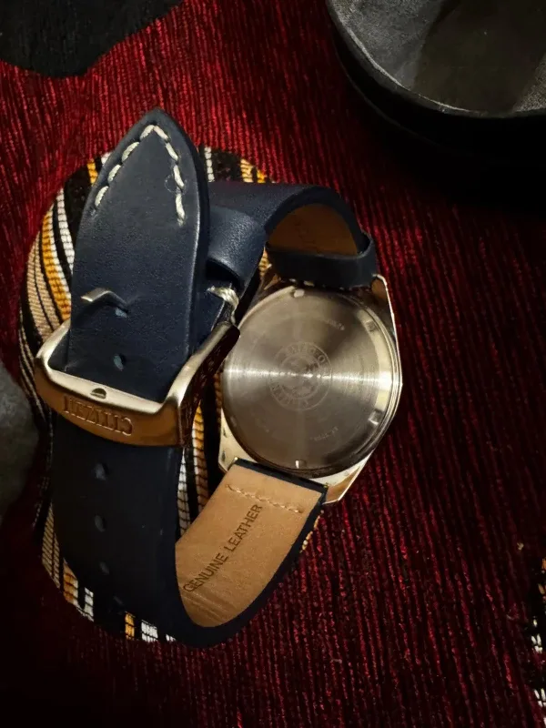 Citizen Eco-Drive Watch with Box image indicator(2)