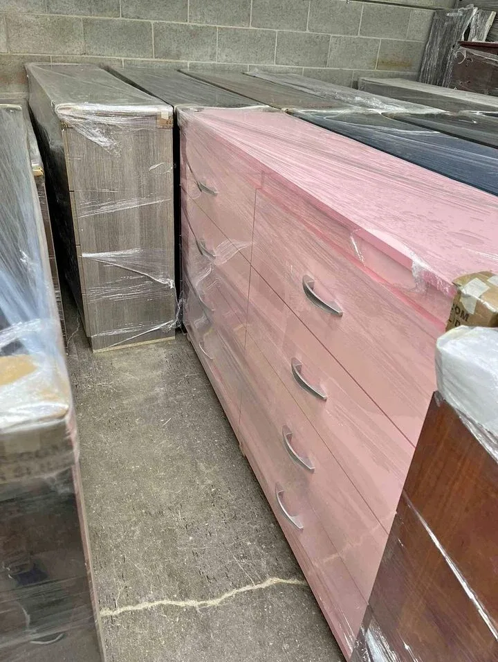 New Wooden 8-Drawer Dresser image indicator(4)