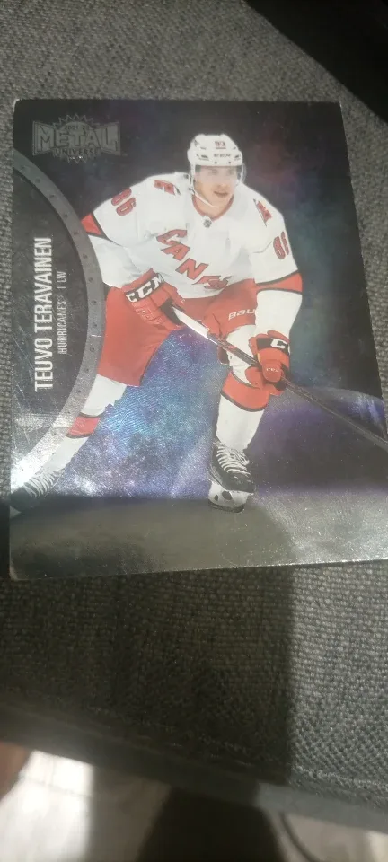 Teuvo Teravainen Hockey Card