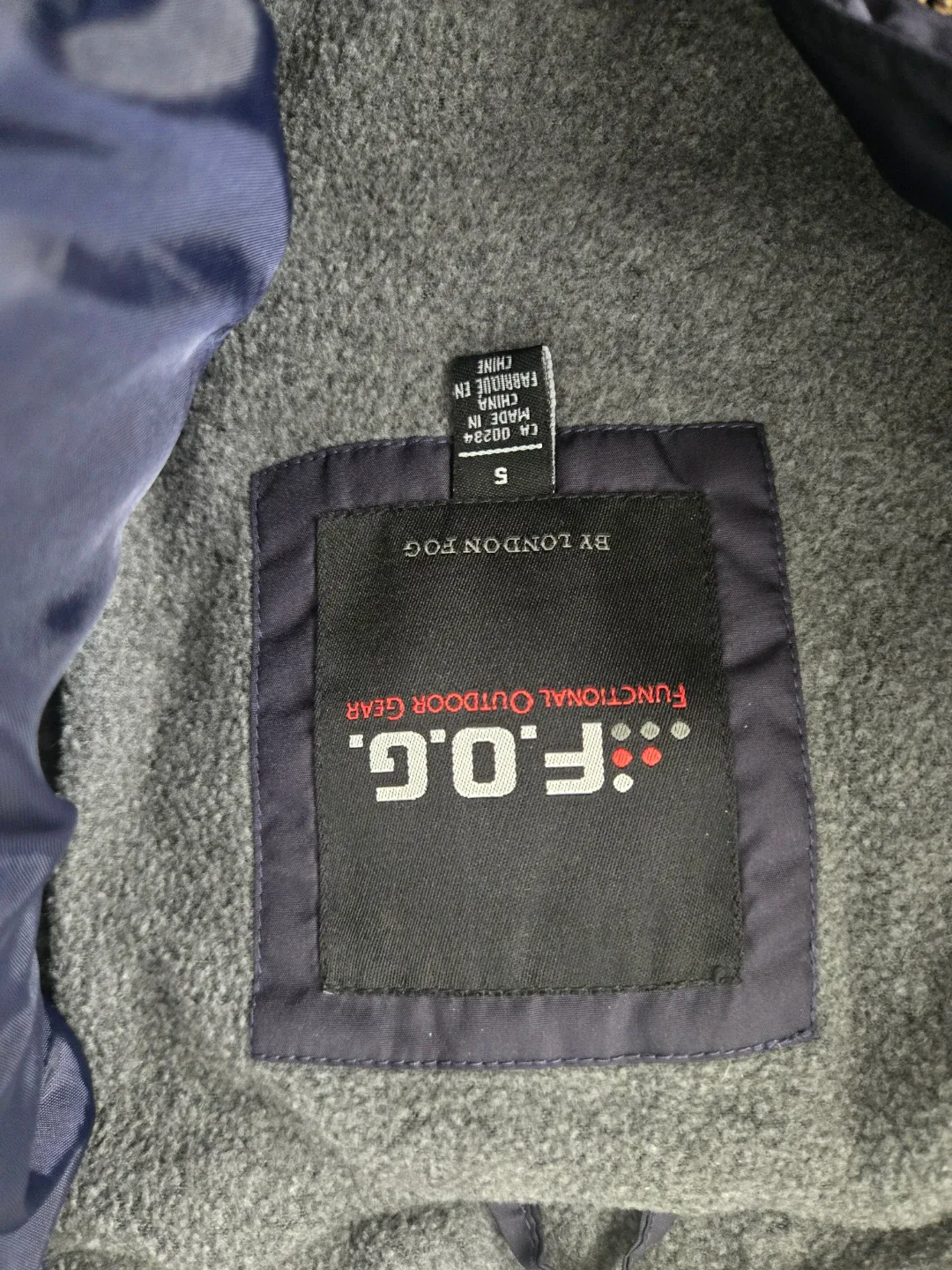 F.O.G. by London Fog Kids Puffer Jacket - Size 5 image indicator(2)