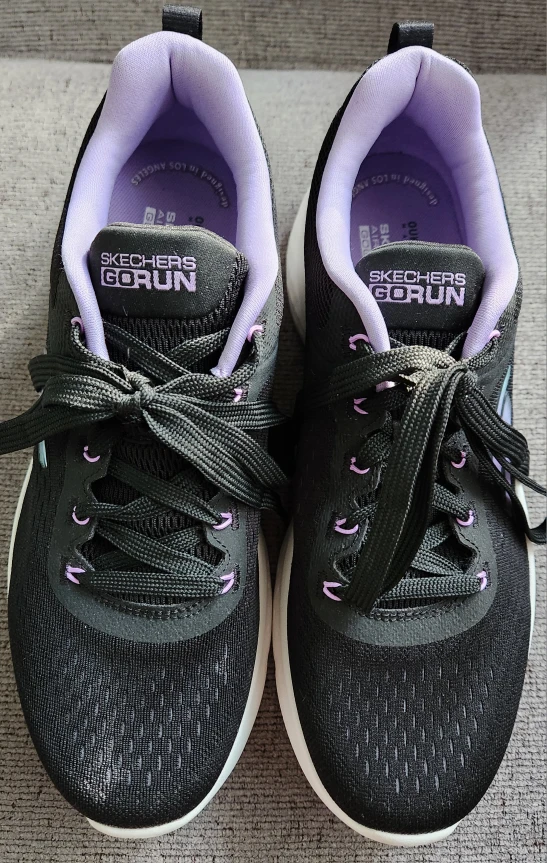 Skechers GOrun Running Shoes - Black/Purple, US 10 - photo 2