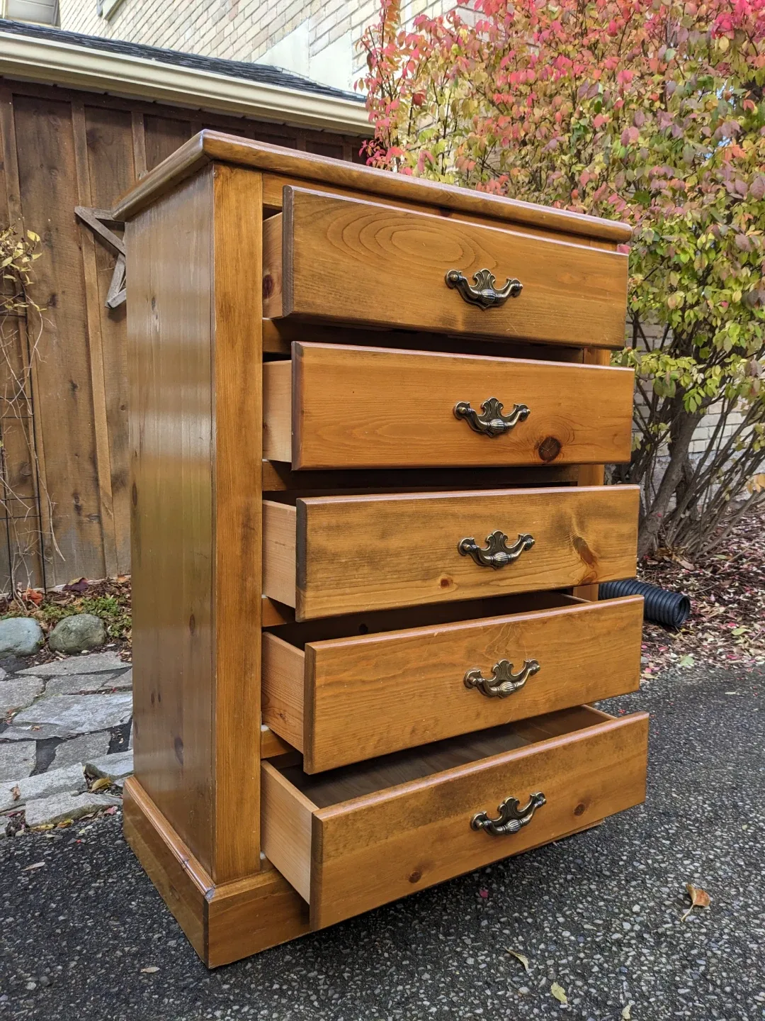 5 Drawer Tallboy Chest in Solid Pine image indicator(6)