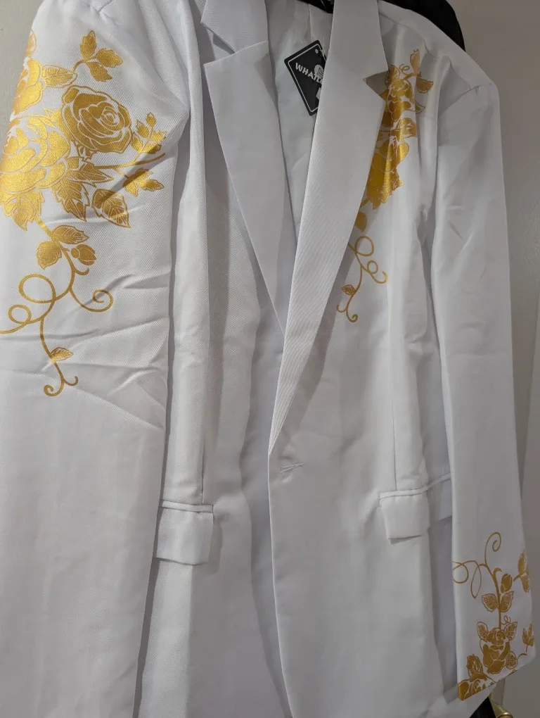 Tuxedo 3 & 2 piece Suits - BRAND NEW! image indicator(5)