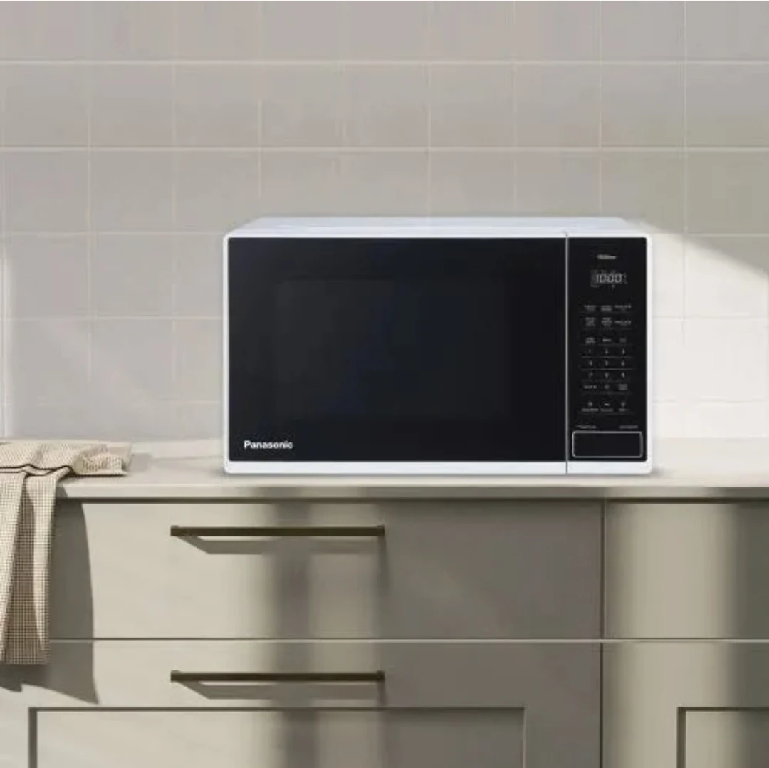 Panasonic Genius Inverter Microwave - photo 2