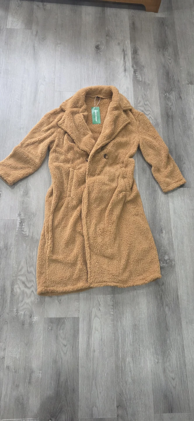 Shien essentials Teddy Coat - Size Small but can fit upto large.
