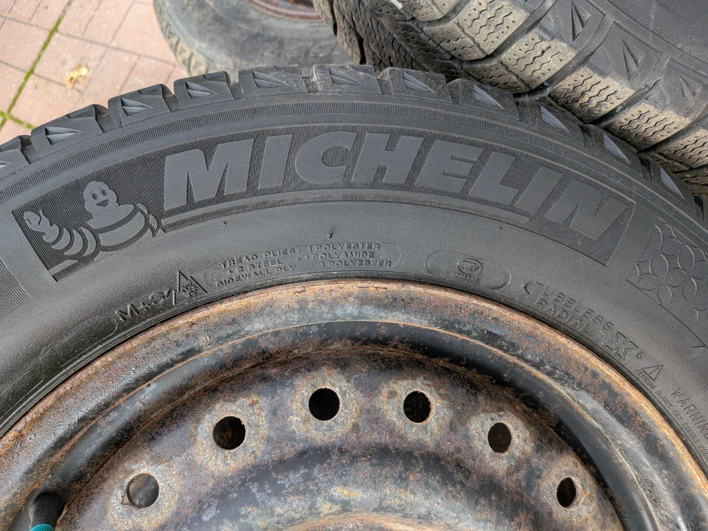 Michelin X-Ice 205/65R15 Studless Winter Tires - photo 2