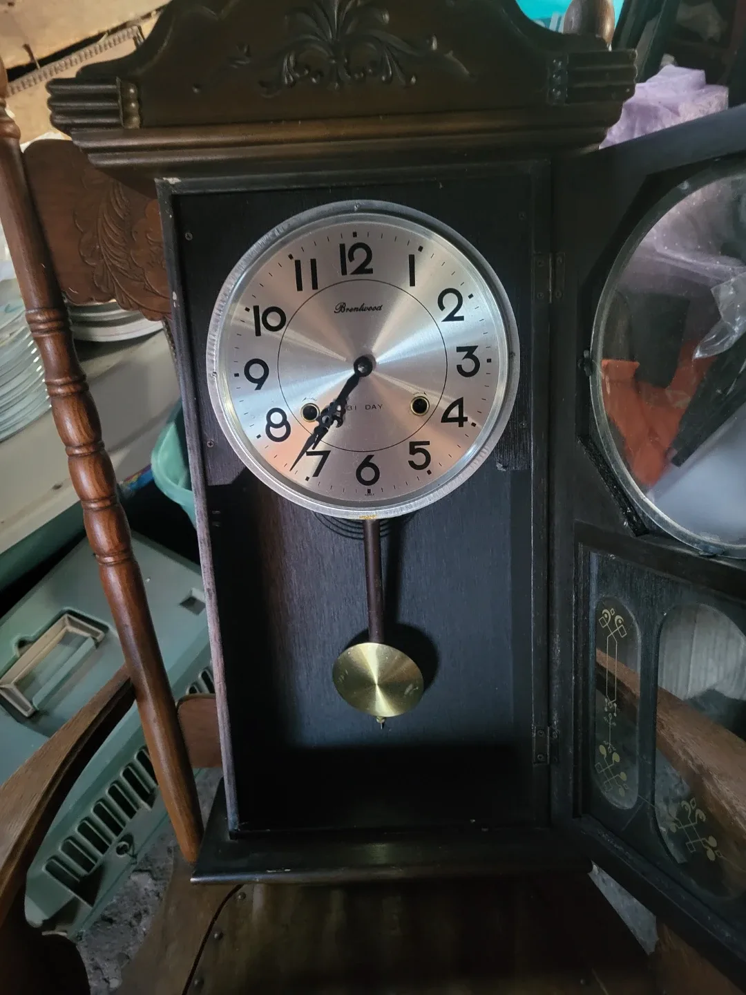 A GARAGE FULL OF FREE ITEMS image indicator(8)