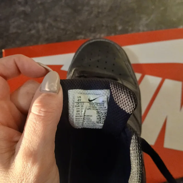 Nike Court Borough Low 2 Black Size 4Y image indicator(2)