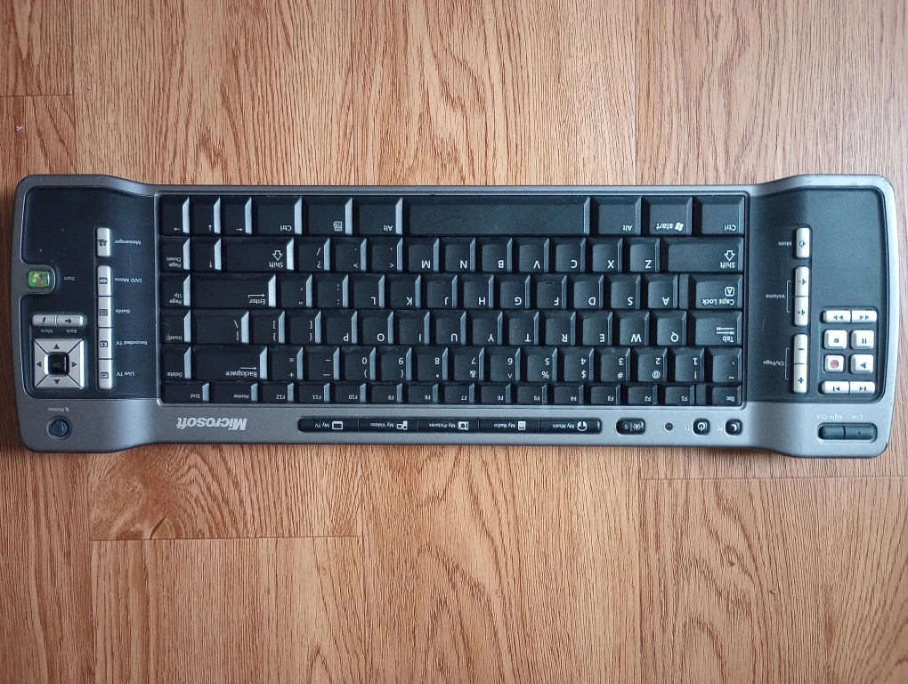 Microsoft Windows XP Media center Remote Keyboard 1044 - photo 2