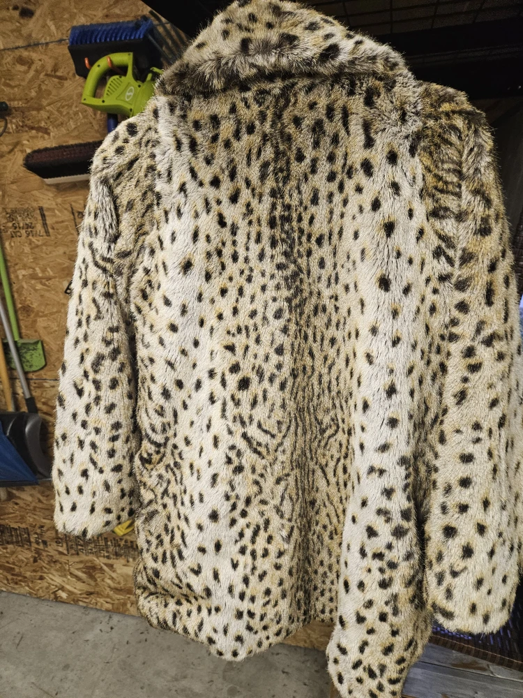 Shaytoon XS Leopard Print Faux Fur Coat - photo 4