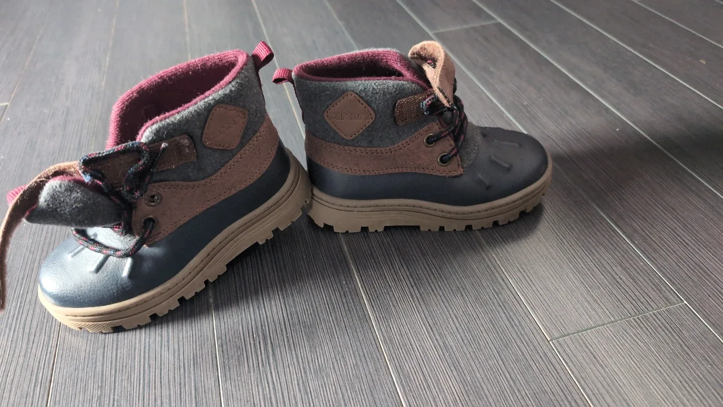 Carter's Toddler Winter Boots - Size 6