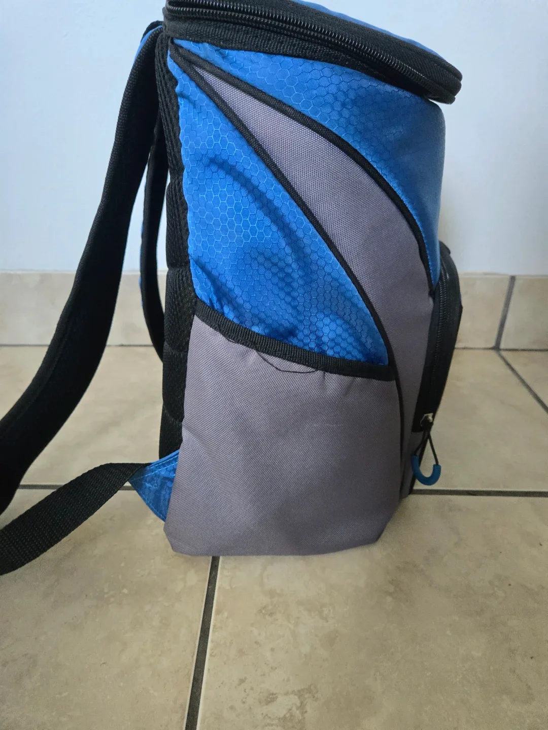 Cooler Backpack image indicator(3)