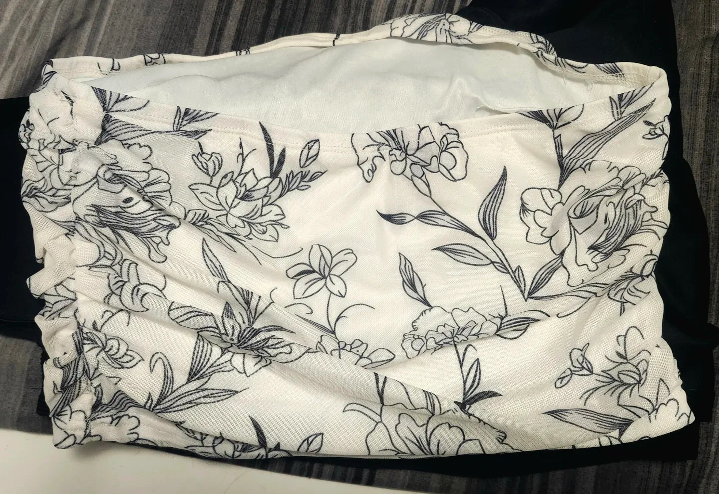 Floral Bandeau Top - Belly Crop/Tube-Top image indicator(2)