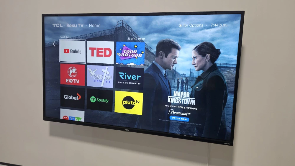 TCL 50" 4K HDR Roku TV - Like New! - photo 2