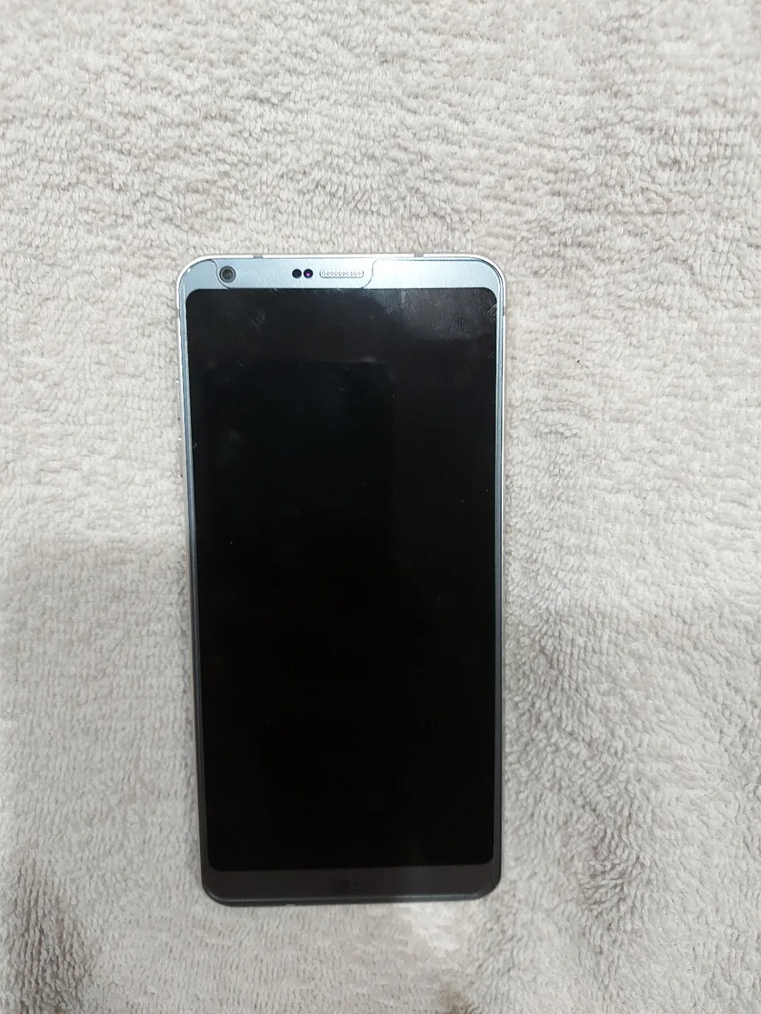 LG G6 Cell Phone image indicator(2)