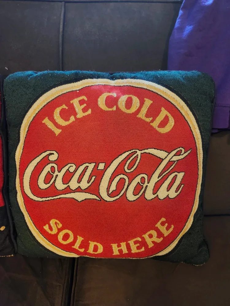 Coca-Cola Throw Pillows - Set of 2 image indicator(3)