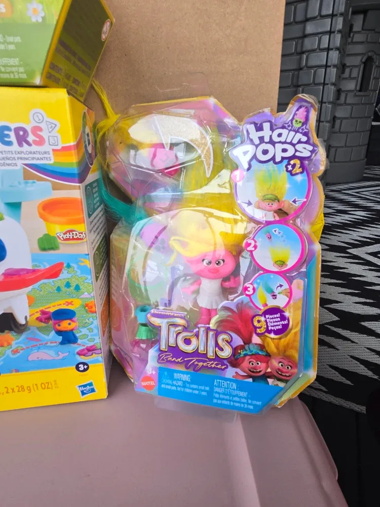 6 brand new christmas gift toys stocking stuffers image indicator(2)