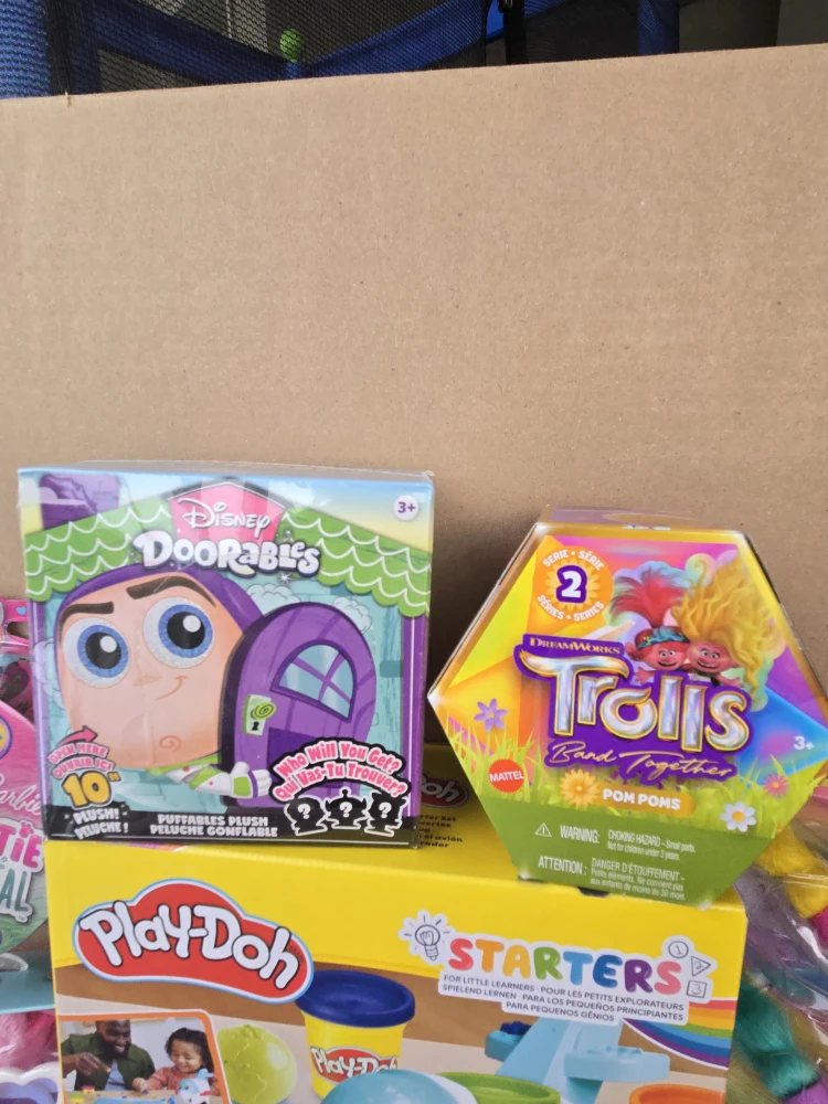 6 brand new christmas gift toys stocking stuffers - photo 3