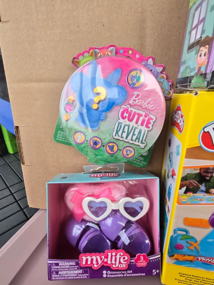 6 brand new christmas gift toys stocking stuffers image indicator(4)