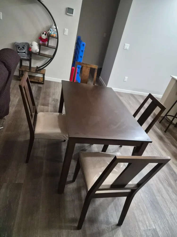 Dining Table with 4 Chairs image indicator(2)