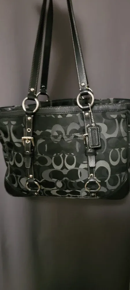 Coach Black/Grey Signature Print Tote Bag image indicator(2)