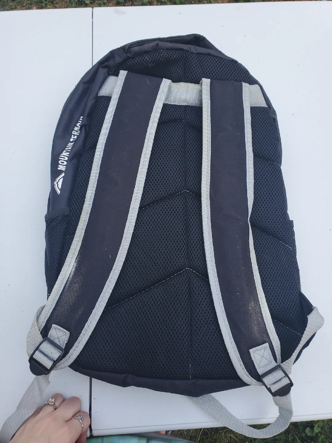 Mountain Terrain Black Backpack image indicator(2)