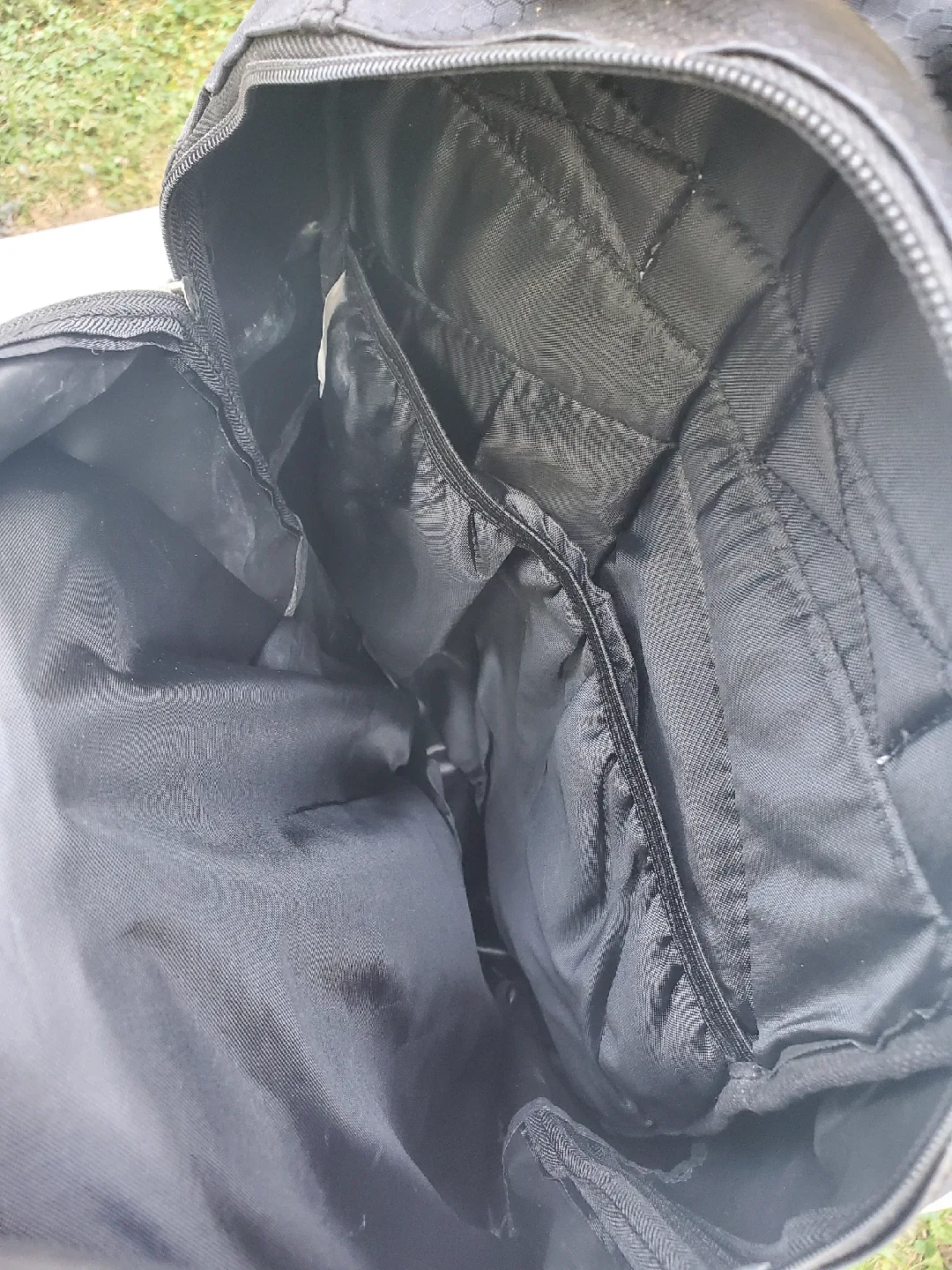 Mountain Terrain Black Backpack image indicator(3)