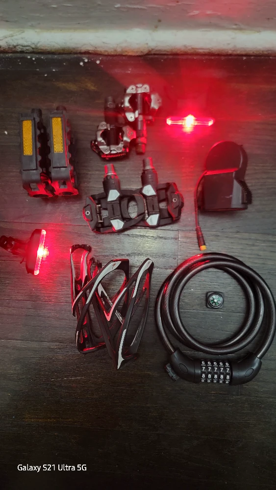 Bike Accessories - Pedals, Lights, Lock, Bottle Cage