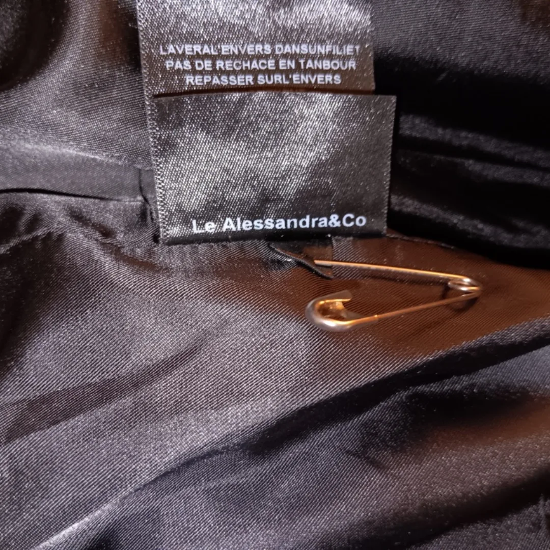 Le Alesco Black Croc patent Jacket image indicator(6)