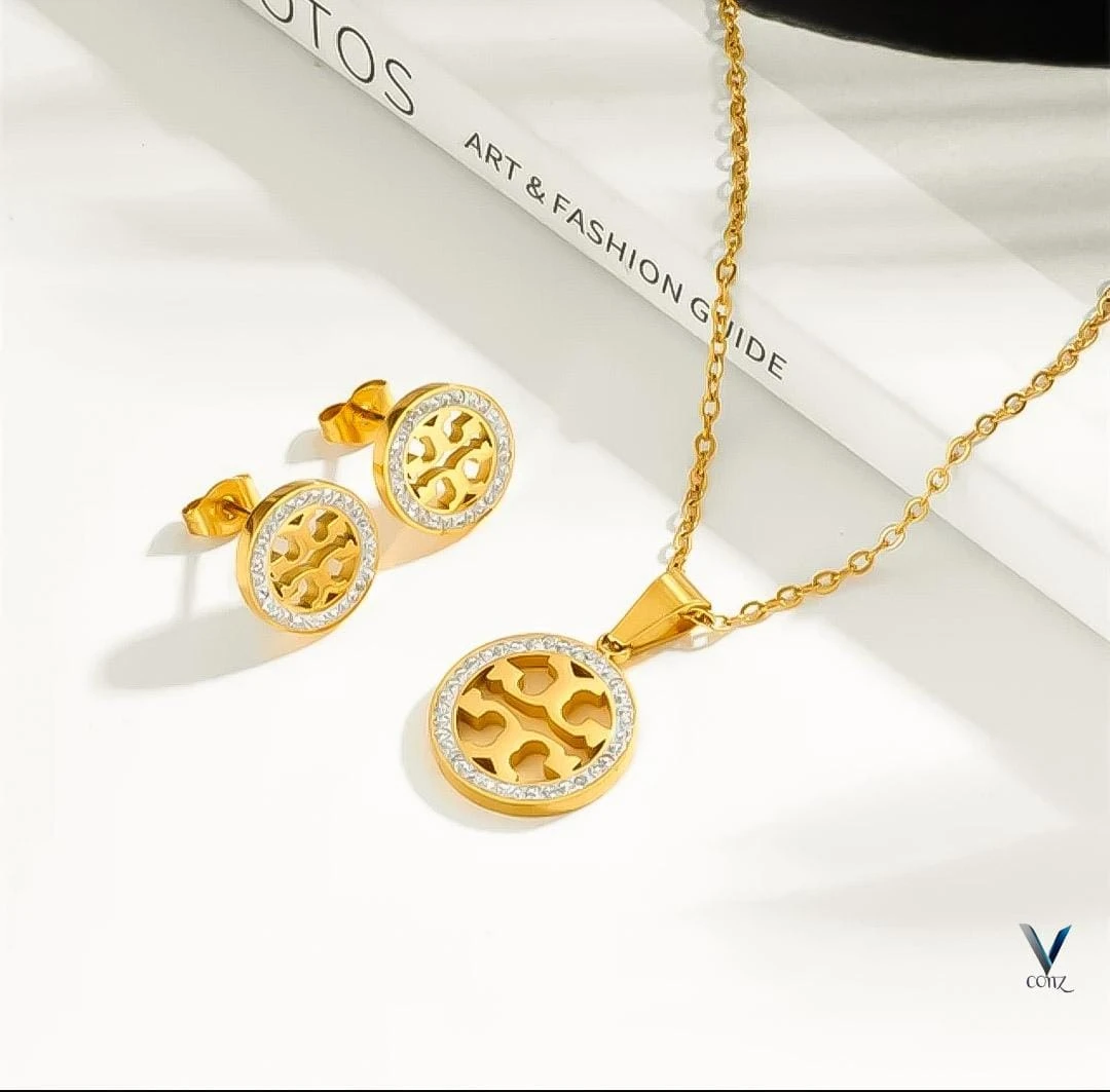 Designers gold Tone Necklace & Earring Set