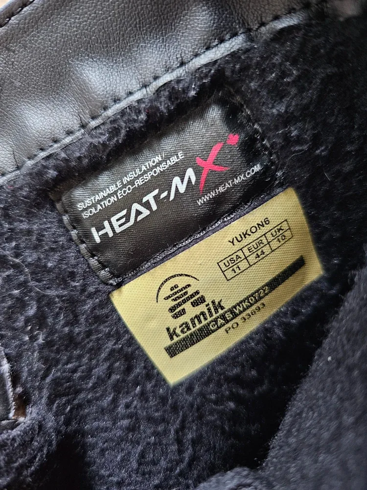 Kamik winter boots size 11 image indicator(4)