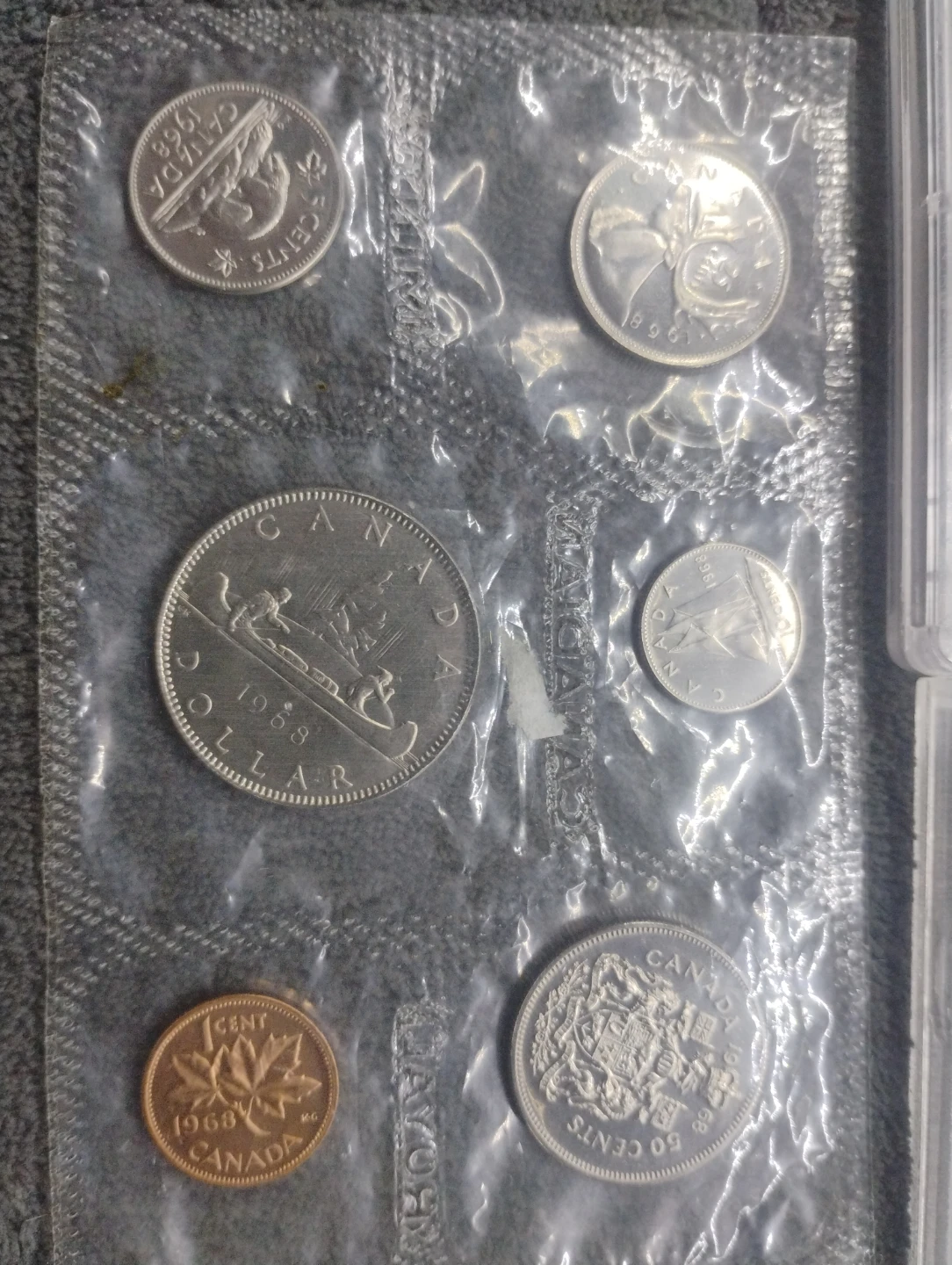 Canadian & UK Coin Sets - photo 3