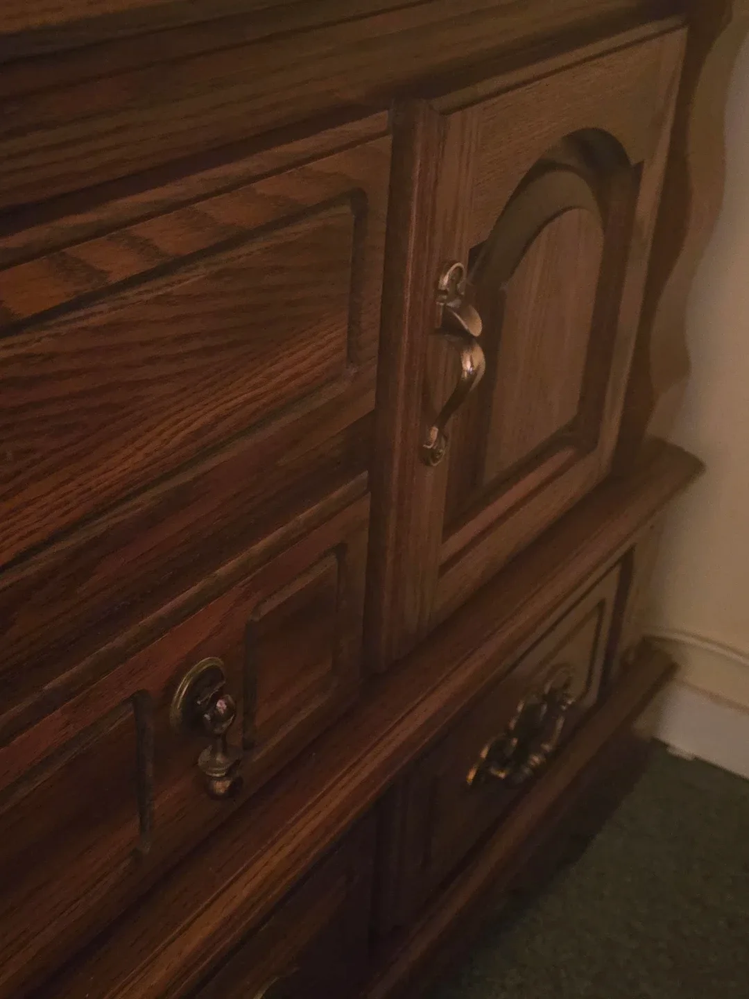 Wooden Dresser with Drawers image indicator(3)