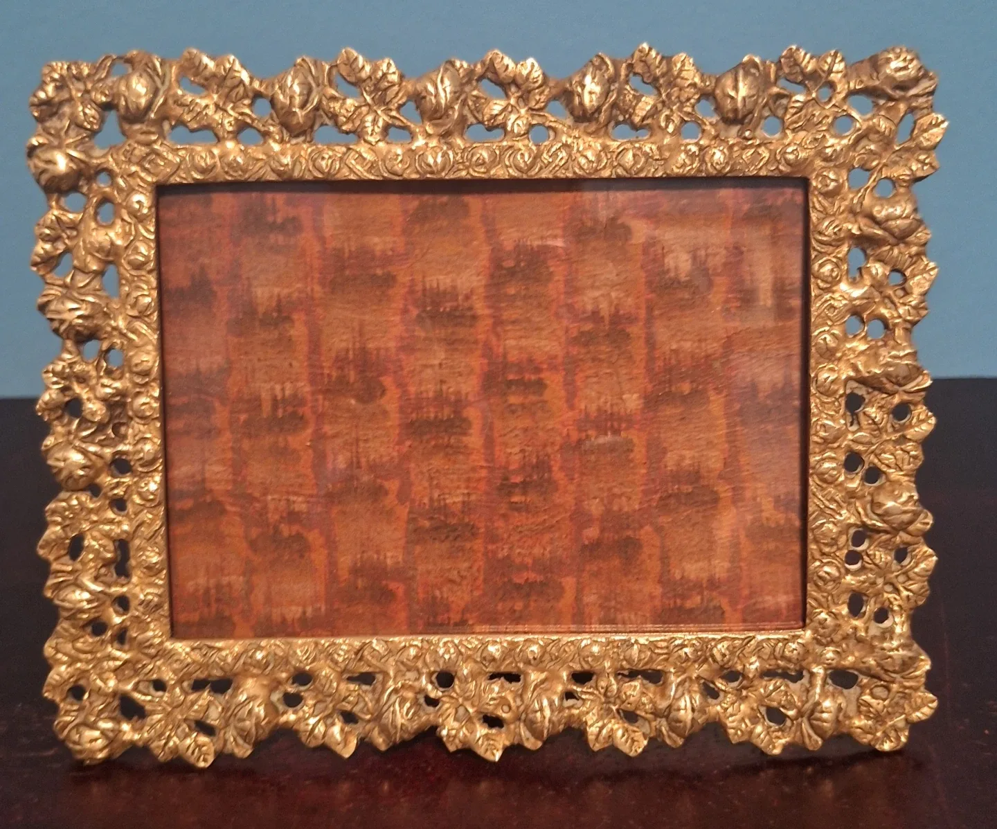 Vintage Ornate Brass Picture Frame - Made in Italy image indicator(2)