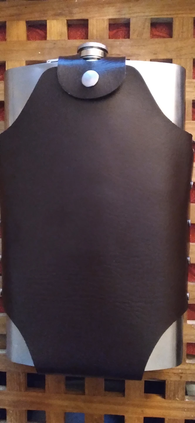 Stainless Steel Flask w/Leather Case - photo 2