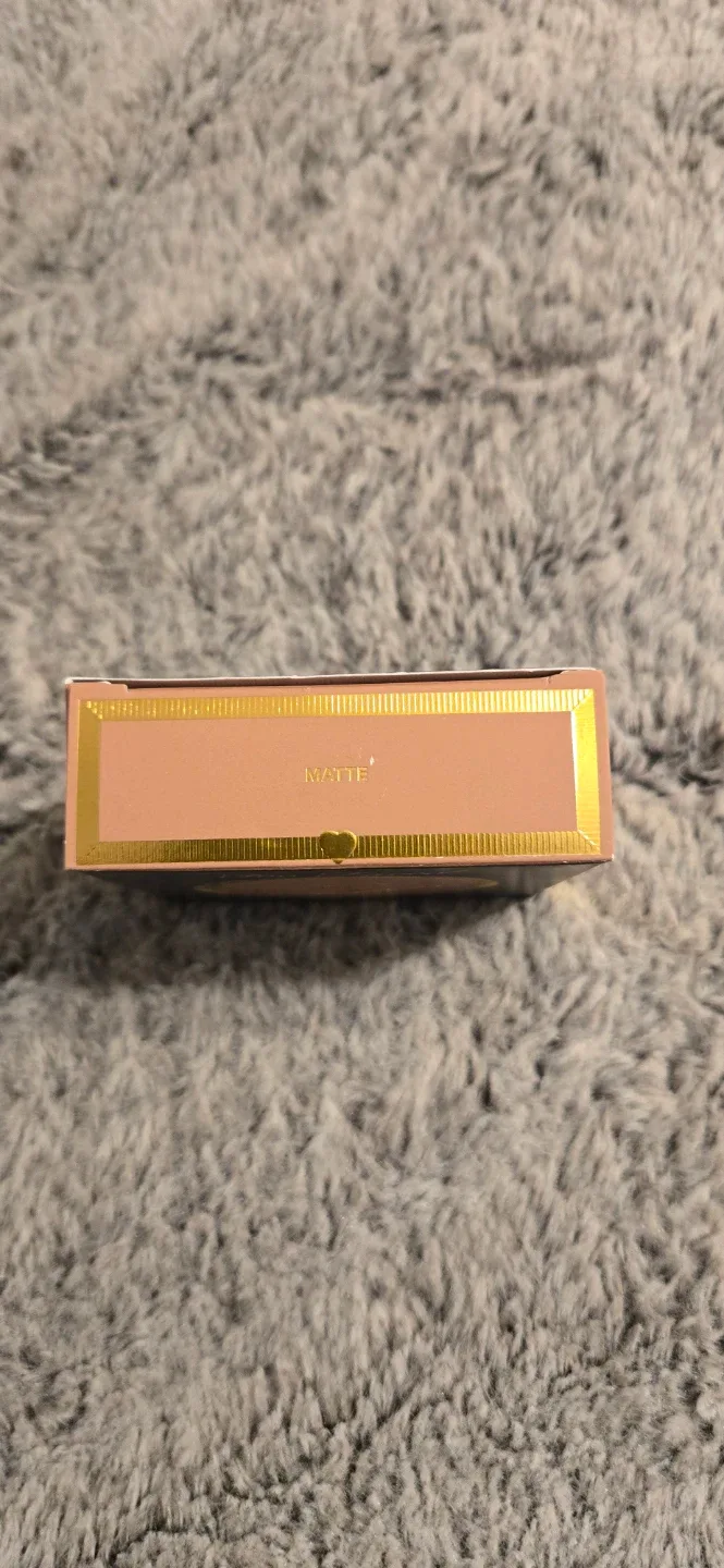 Too Faced Milk Chocolate Soleil Bronzer image indicator(2)