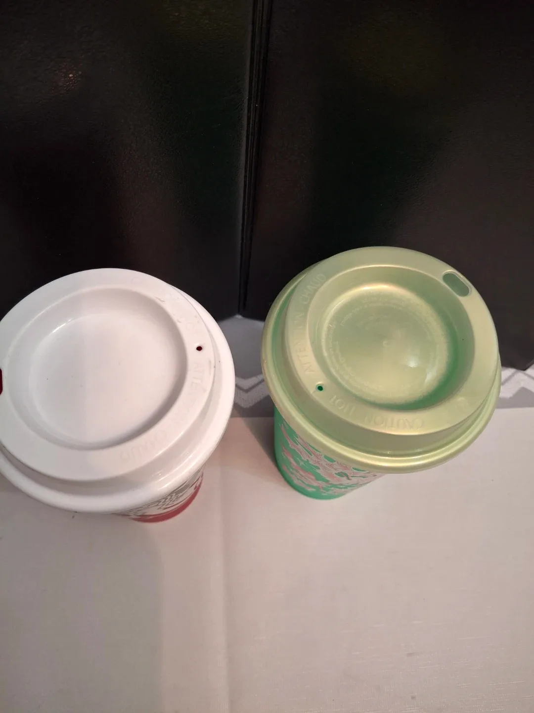 Starbucks Holiday Tumblers - Red & Green image indicator(2)