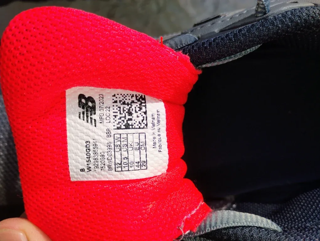 New Balance 1540v3 Gray Running Shoes - US Women's 12 image indicator(2)