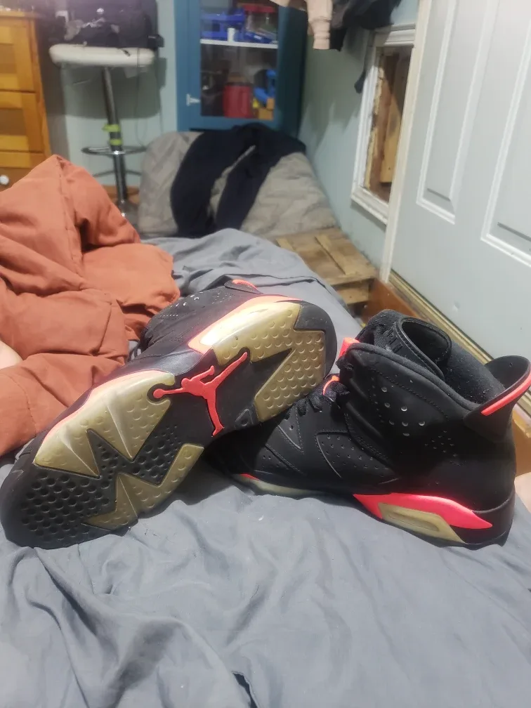 Air Jordan 6 Retro Black Infrared