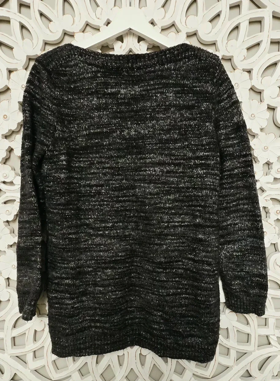 New with tag Veeko Sweater image indicator(3)