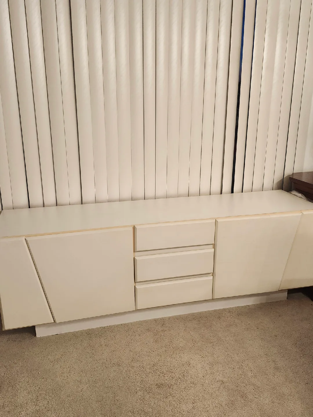 White Wooden TV Table image indicator(7)