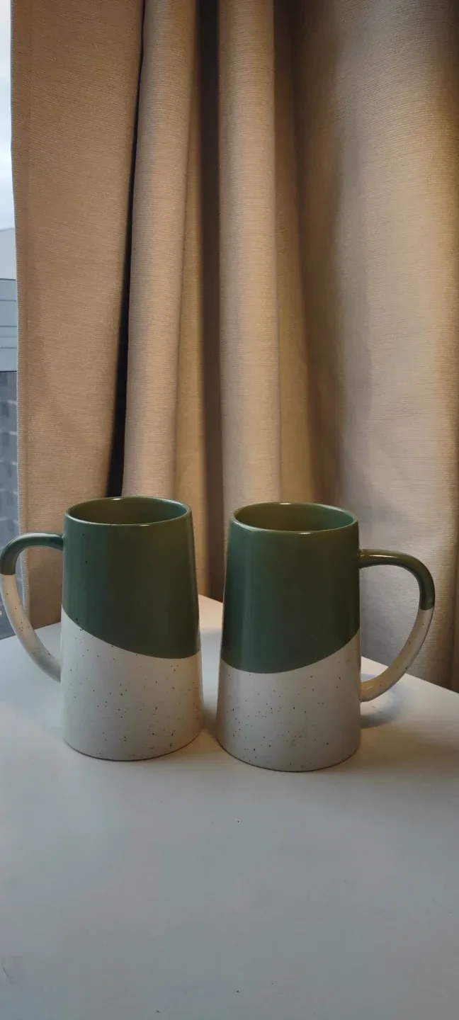 (NEW) OUI - Big size  Green & White Mugs (Set of 2) & Plate image indicator(3)