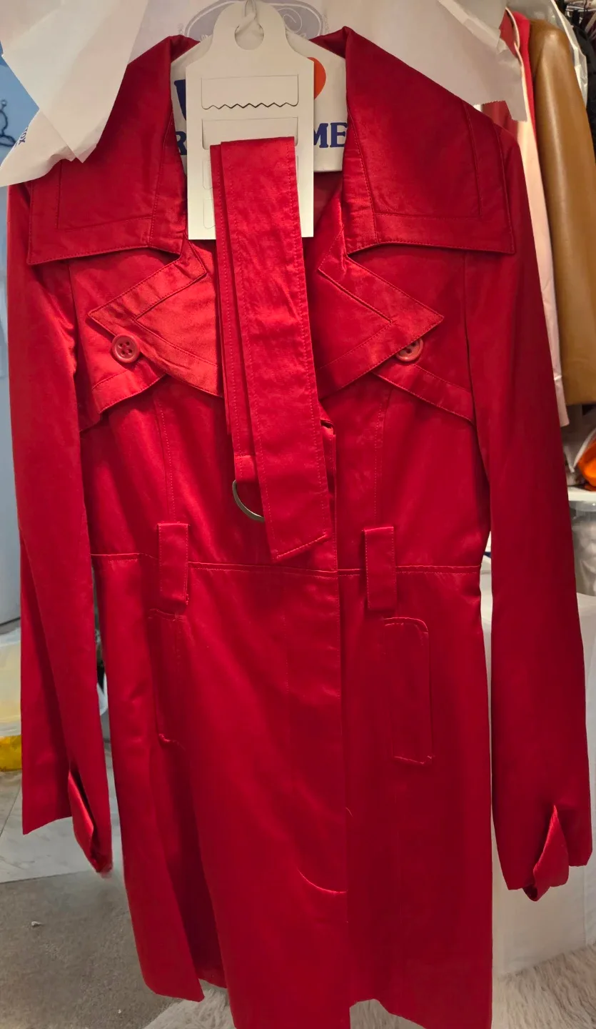 🎄 Red satin jacket image indicator(2)