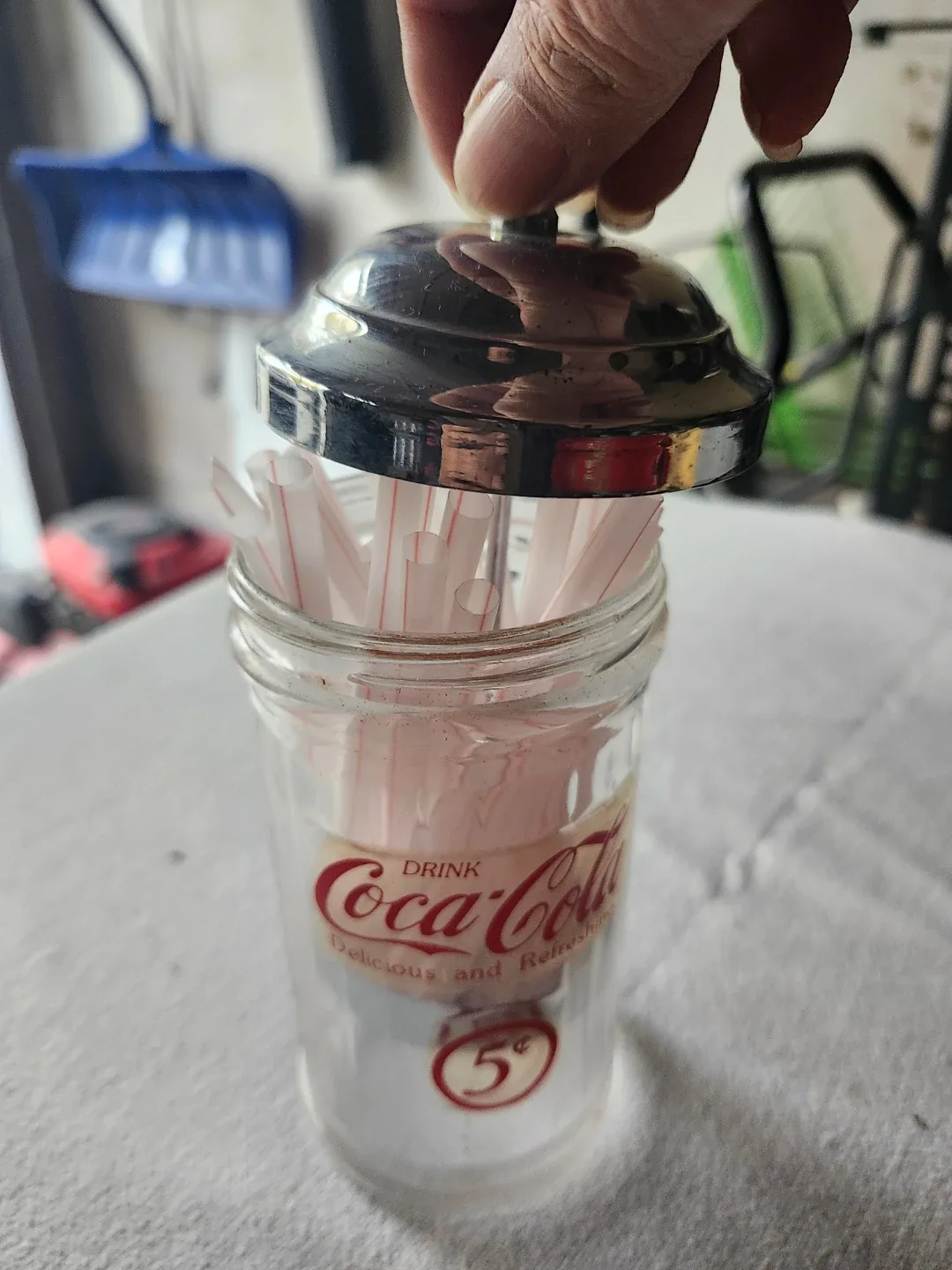 Vintage Coca-Cola Straw Dispenser image indicator(2)