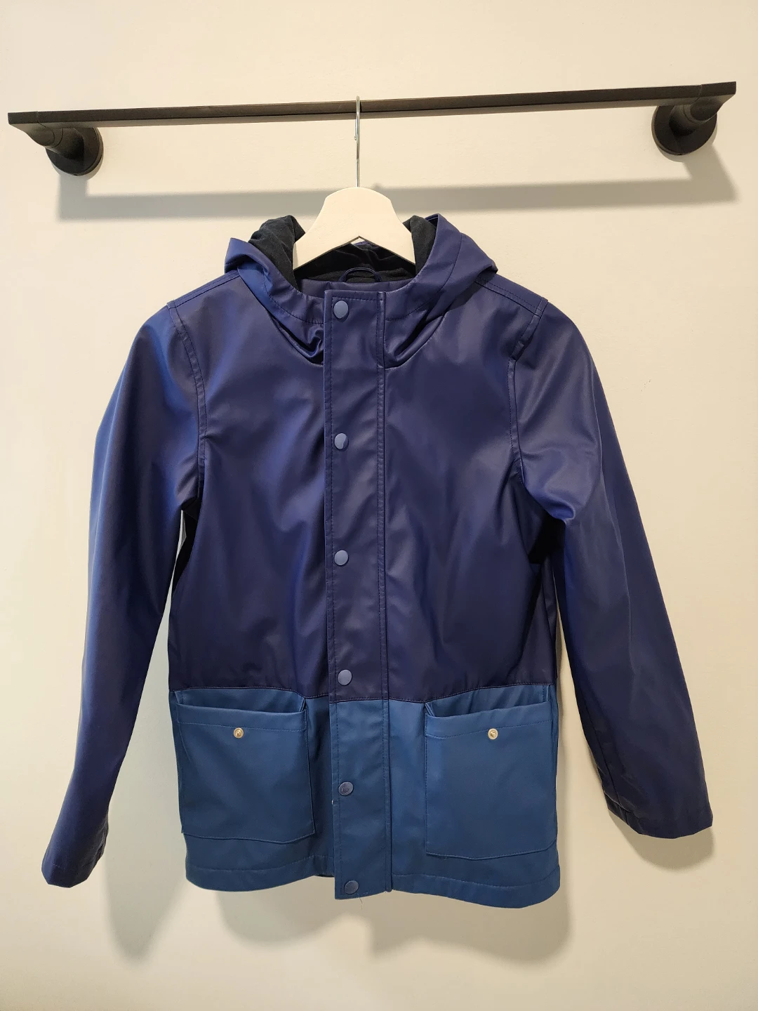 Kids age 14 xl raincoat brand new condition