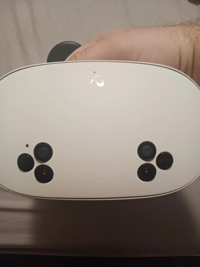 Meta Quest 3S VR Headset - photo 2