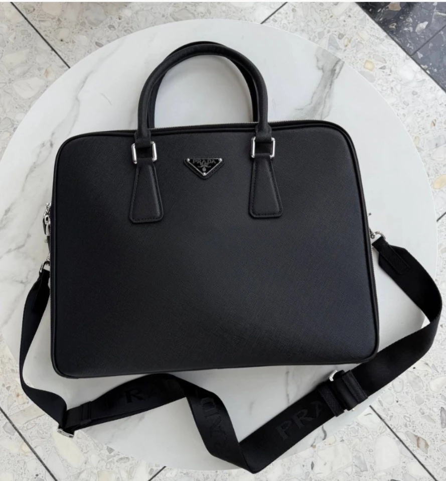 New laptop bag
