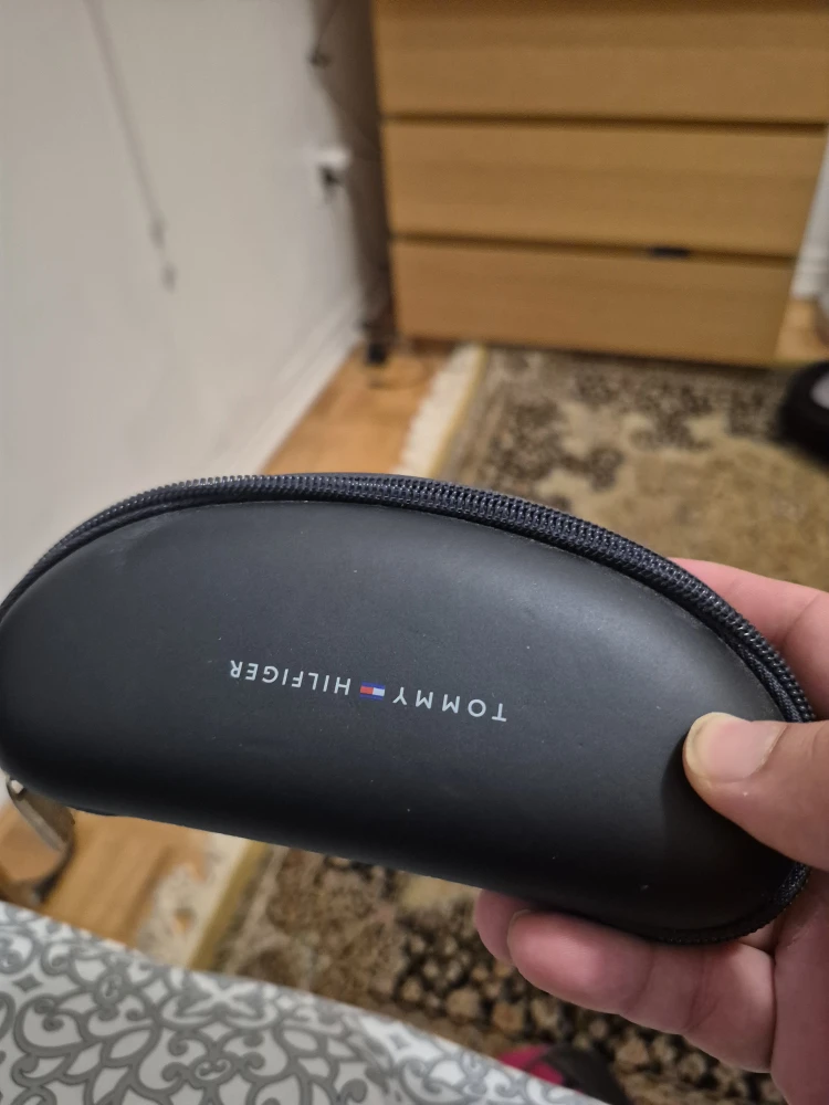 Tommy Hilfiger Sunglasses with Case
