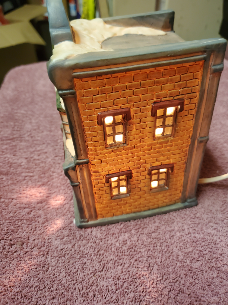 Memories Collection Illuminated Porcelain Antique Shop - photo 3