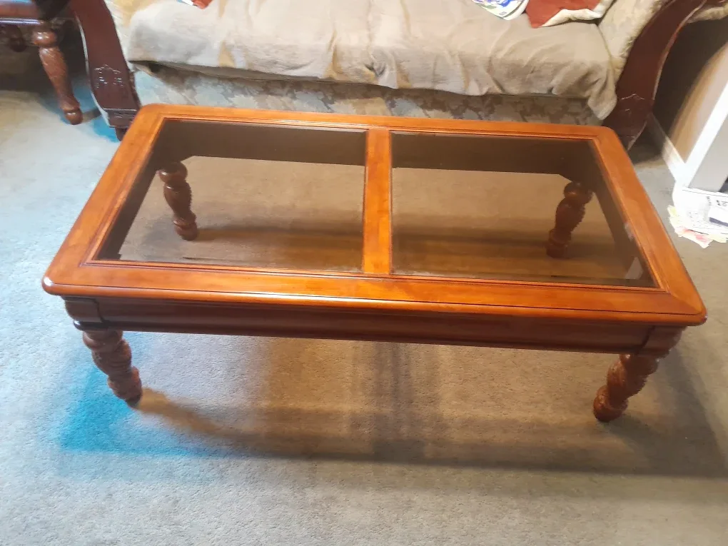 Glass Top Wooden Coffee Table image indicator(2)